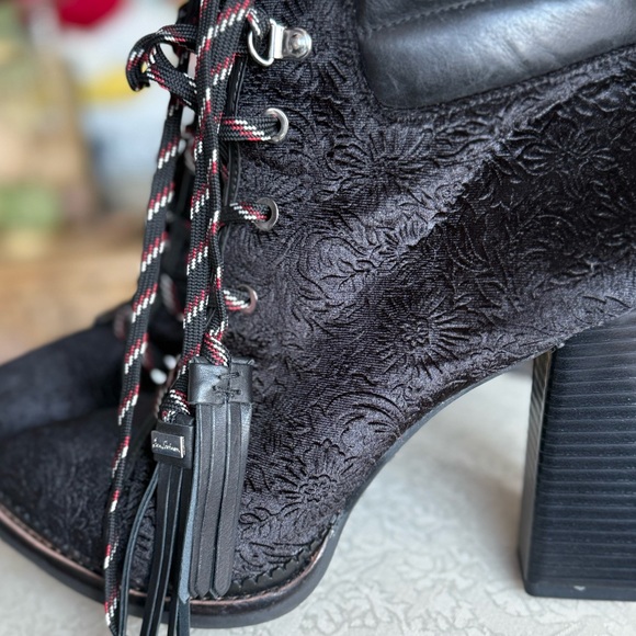 Elegant velvet Black Lace-Up Ankle Boots high heels booties - Picture 8 of 10
